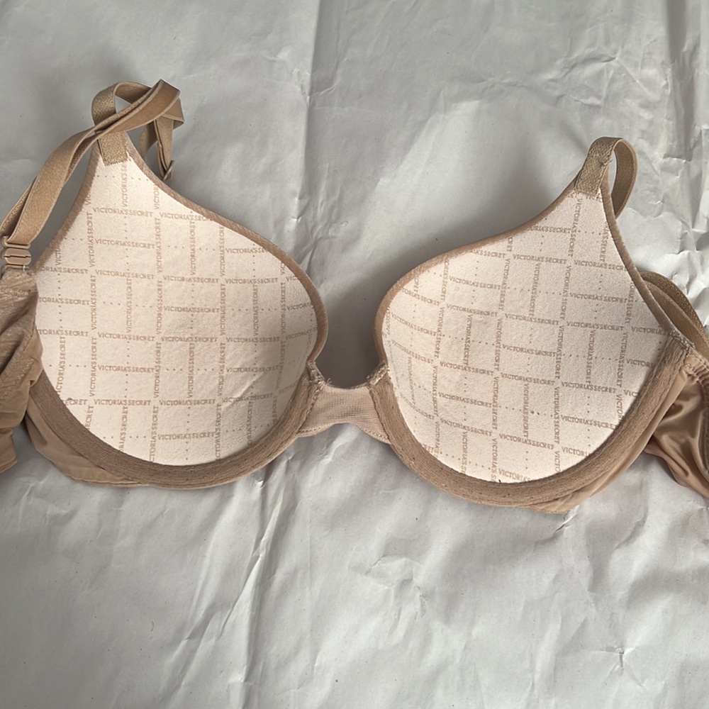 VS Pushup bra✨ - Picture 3 of 7